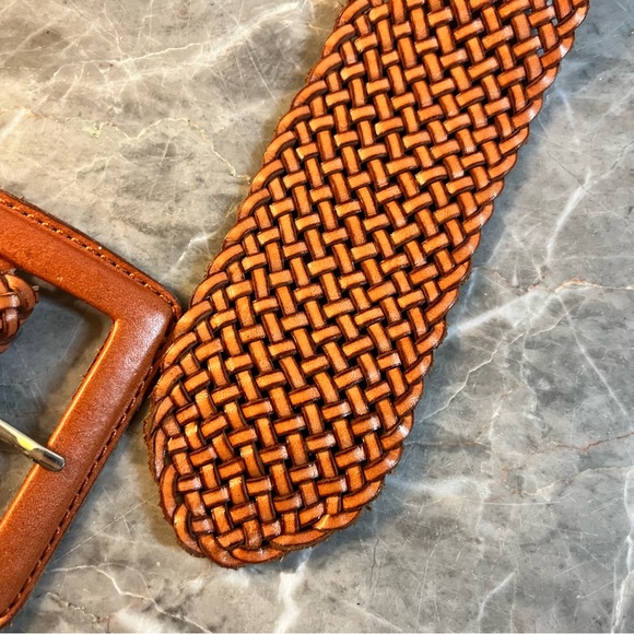Banana Republic Wide Woven Braided Leather Belt - Picture 5 of 10